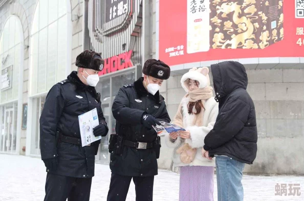 红警OL新攻略：揭秘天气控制仪高效使用技巧，打造百搭战略建筑的制胜法宝