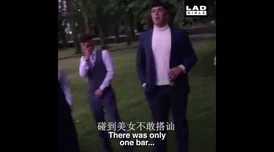 为何如此受欢迎它满足了对强烈感官刺激和禁忌之爱的探索男男纯肉高被 爽到翻白眼